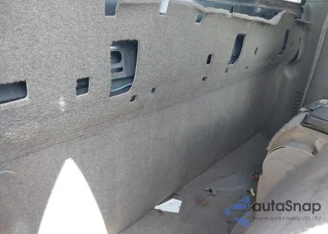 2000 Chevrolet Silverado 1500 Ls z USA, uszkodzony, nr VIN 1GCEK14T5YZ139199